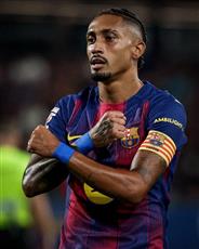 برشلونة يستعرض ويمطر شباك فالنسيا بسداسية ويواصل مطاردة ريال مدريد