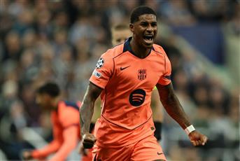 برشلونة يهزم نيوكاسل وسيتي يتخطى نابولي في افتتاح مشوارهما بدوري الأبطال