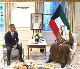 ممثل سمو أمير البلاد سمو ولي العهد يستقبل عمدة مدينة ميامي الأمريكية