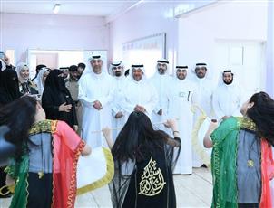 الشيخ عذبي الناصر يتفقد عدداً من مدارس محافظة الفروانية ويشيد بالاستعدادات للعام الدراسي